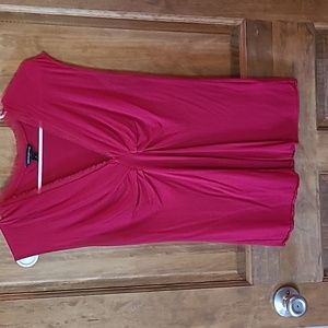 Medium Banana Republic dress shirt, maroon color